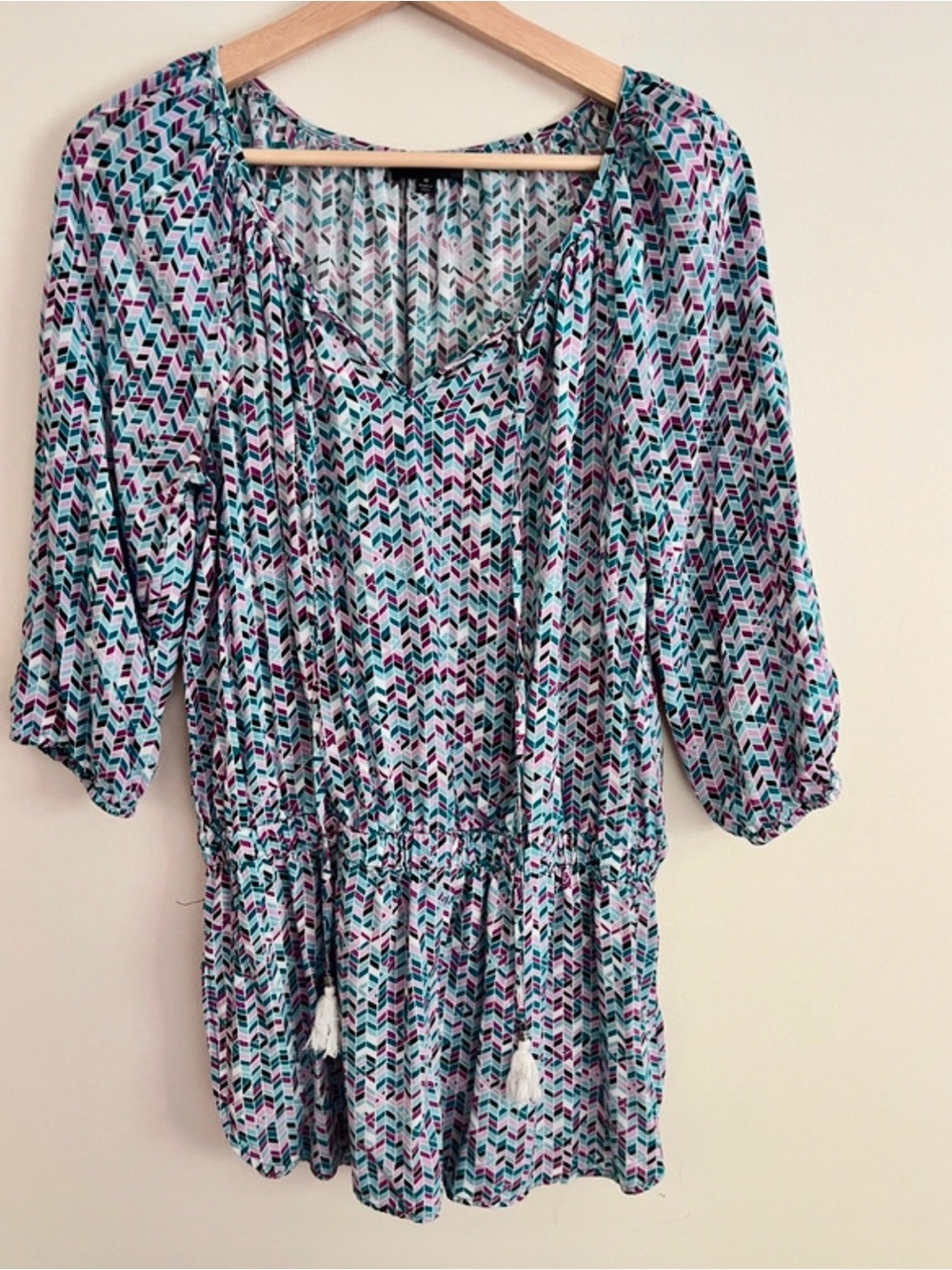 The Limited Women's Multicolor Geometric V-Neck Tassel Peasant Blouse sz M